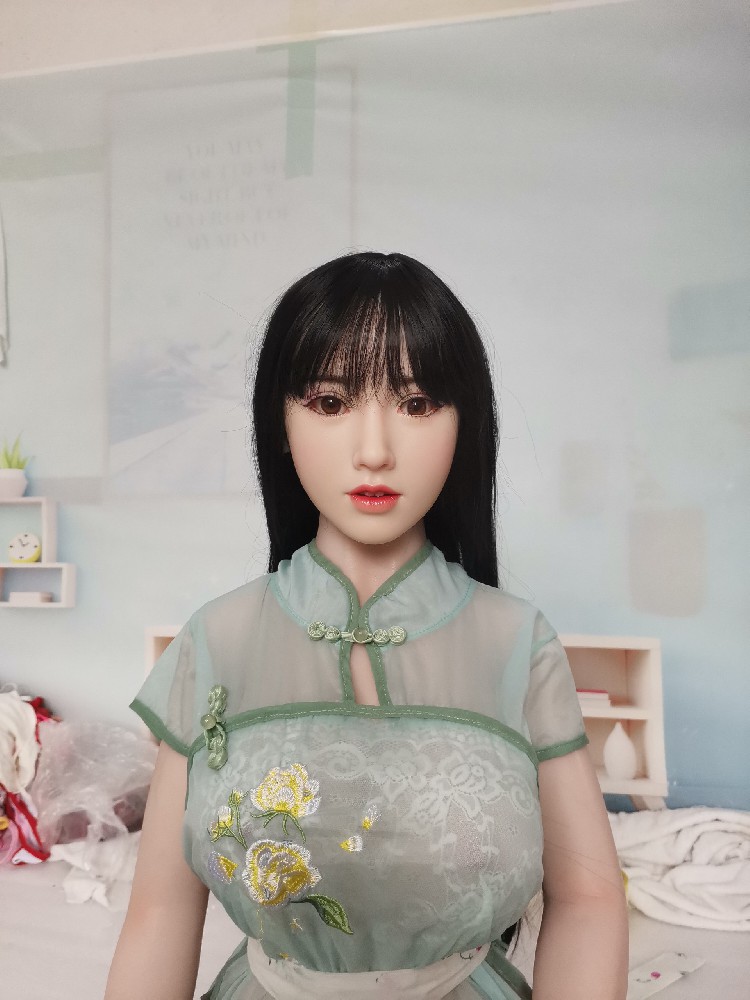 春水堂全硅胶1.4米，刚买一个多月，成色新，1400邮自理！