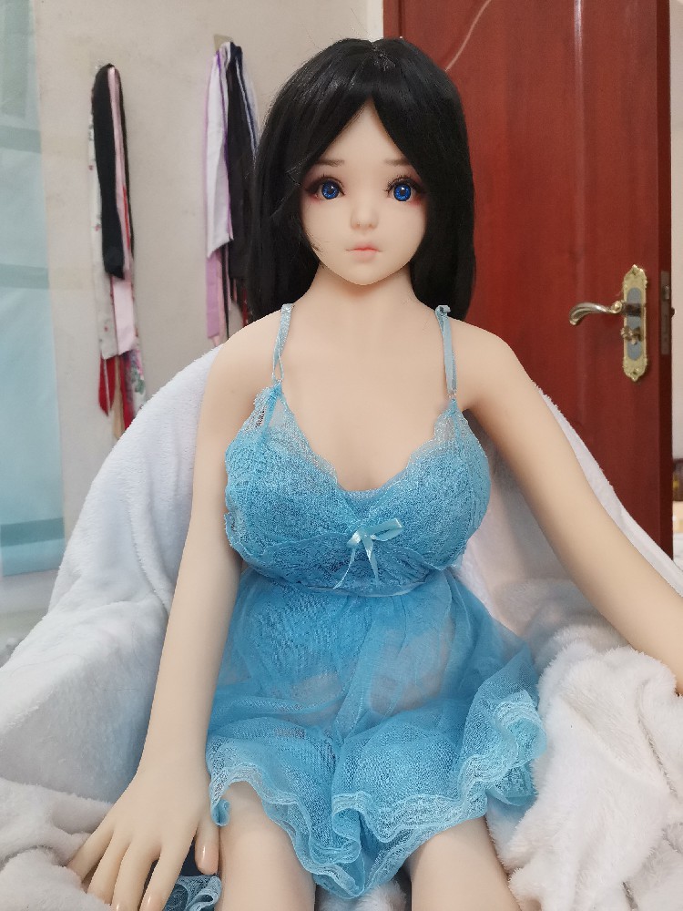 （BB156） 1.1米，身材好，350邮自理！