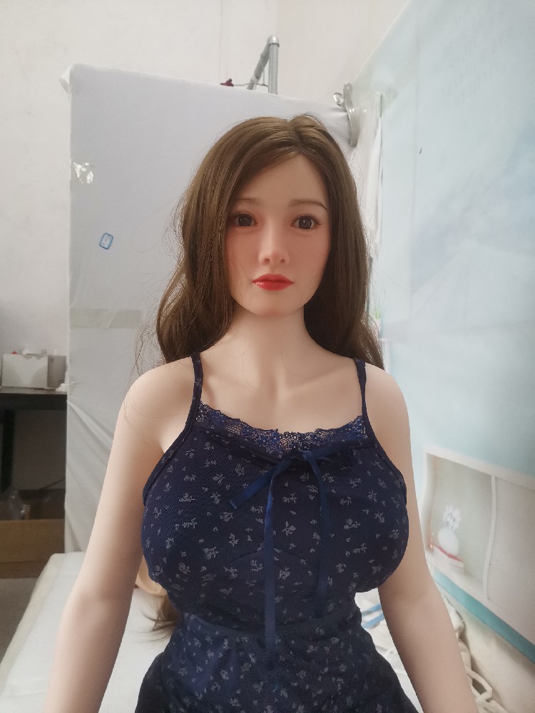 （BA624）大腿拆卸1.6米，软硅胶头植发，带口腔舌头+下ti夹吸+语音震动+送个行李箱，好收藏，方便携带，1190邮自理！