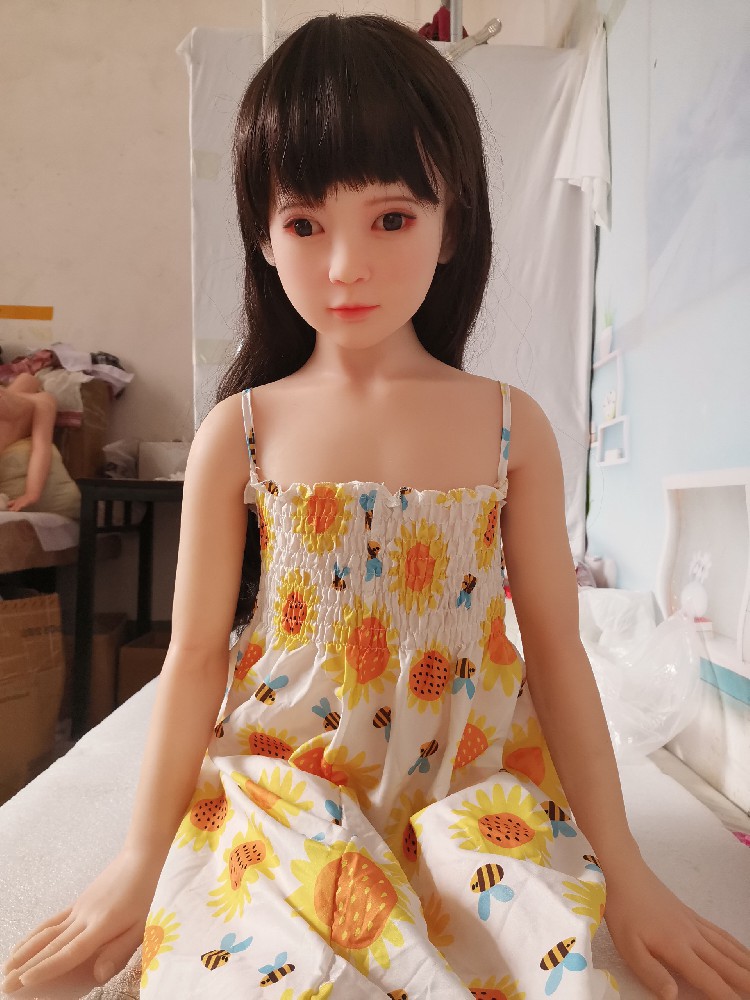 Catdoll 猫家1.15米，平胸，合金骨架，带口，胳膊小瑕疵，1800邮自理！