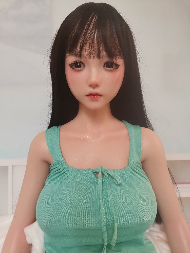 （AA836）Shedoll全硅胶松骨架北栀1.58米，2.0软硅胶头带活动下巴口腔舌头，带指骨，原价1.1万，胸小瑕疵，整体成色新，3300邮自理！